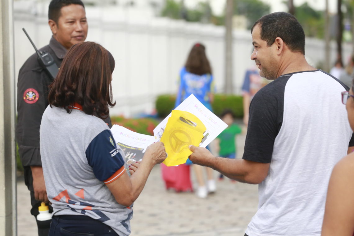 Detran-AM alerta sobre a importância de contratar transporte escolar regulamentado