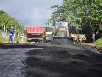 Prefeitura leva infraestrutura para vias em comunidade no Tarumã