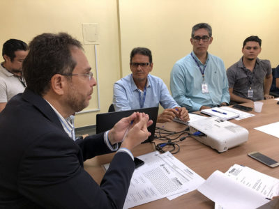 Órgãos da Prefeitura e concessionárias conhecem rotina de trabalho da Cigás em reunião do Grupo de Trabalho