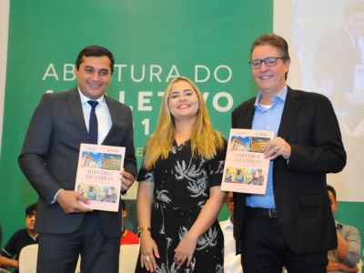 Livro de História em Libras é lançado na rede pública do estado
