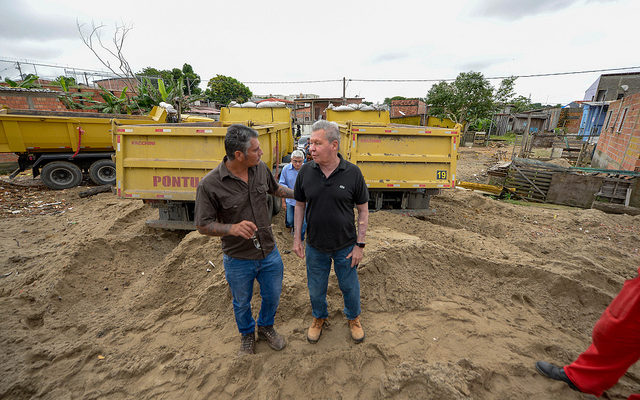 Prefeitura já estabilizou seis quilômetros de igarapé com dragagem e contenções